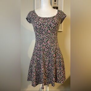 American Eagle XS Floral Dress